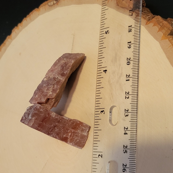 Natural Rose Quartz and Calcite Stones - Picture 3 of 3